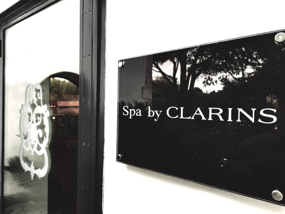 Le Clos Saint-Martin Hotel & Spa Exterior photo